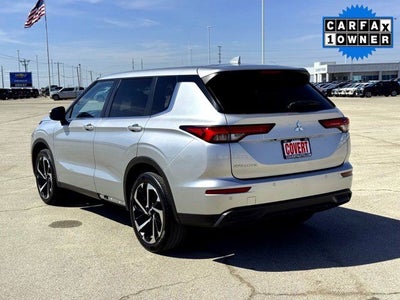 2022 Mitsubishi Outlander ES