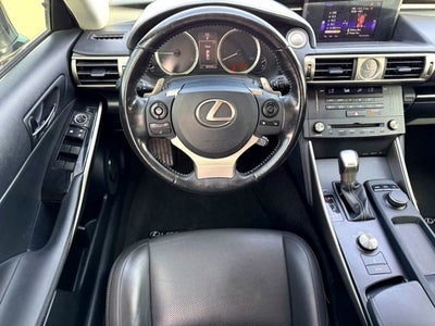 2016 Lexus IS 200t