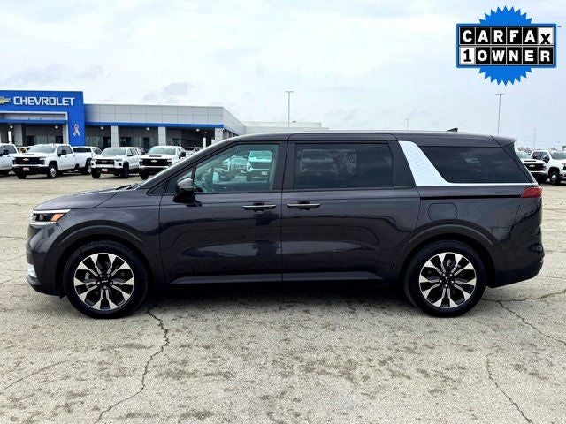 2024 Kia Carnival EX