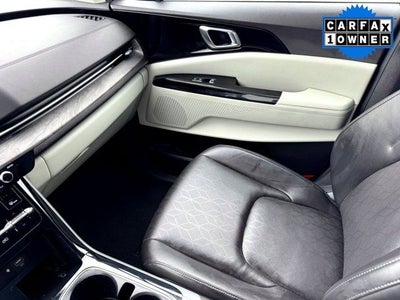 2024 Kia Carnival EX