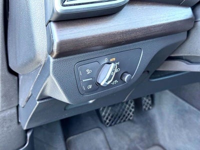 2023 Audi Q5 40 Premium Plus quattro