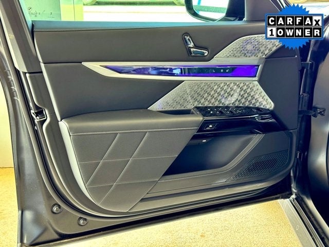 2024 BMW 7 Series 760i xDrive