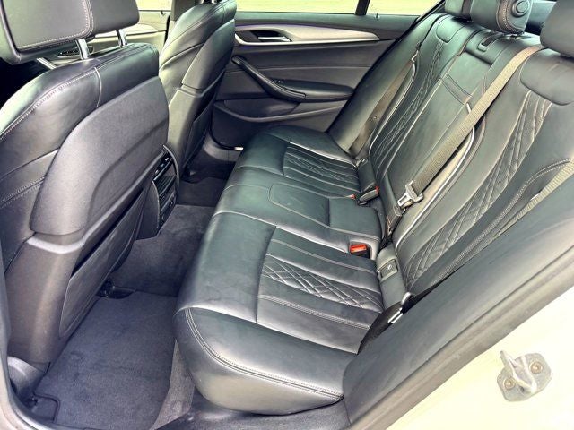 2020 BMW 5 Series 540i