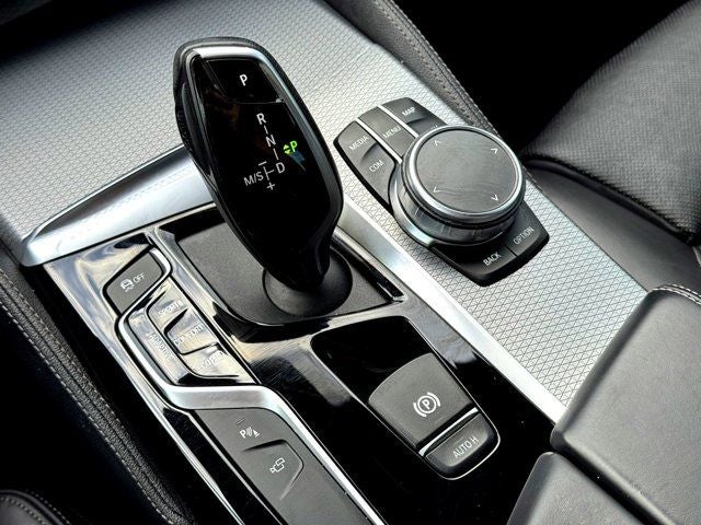 2020 BMW 5 Series 540i