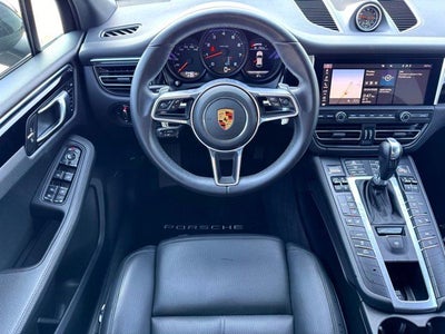 2020 Porsche Macan Base PREMIUM PACKAGE PLUS