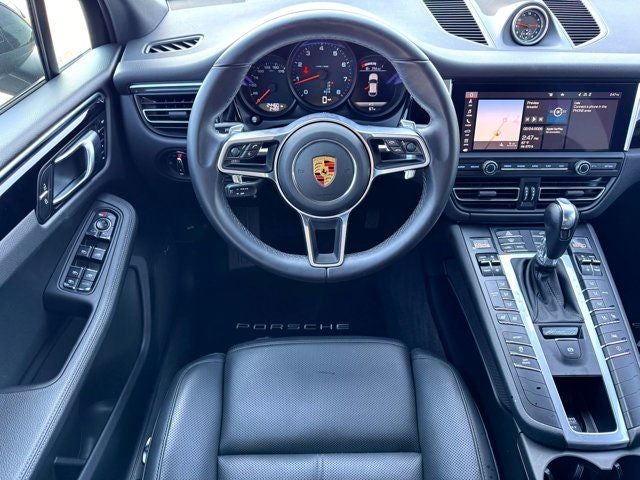 2020 Porsche Macan Base PREMIUM PACKAGE PLUS