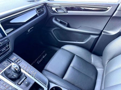 2020 Porsche Macan Base PREMIUM PACKAGE PLUS