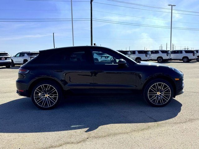 2020 Porsche Macan Base PREMIUM PACKAGE PLUS