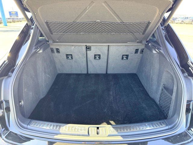 2020 Porsche Macan Base PREMIUM PACKAGE PLUS