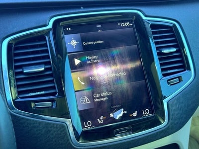 2016 Volvo XC90 T6 Momentum