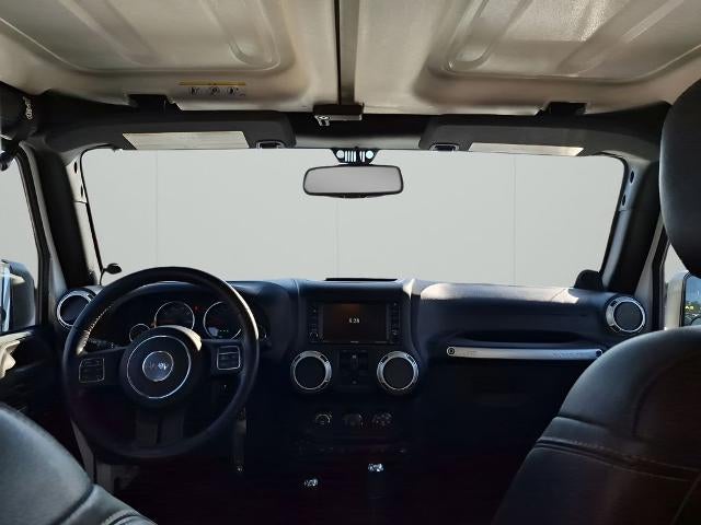 2014 Jeep Wrangler Unlimited 4WD 4dr Sahara