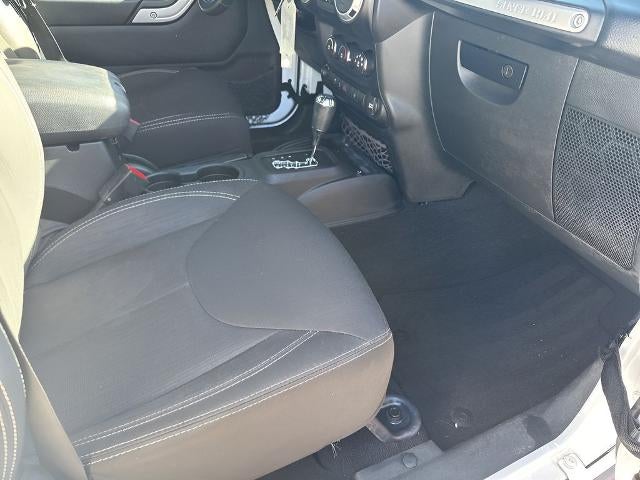 2015 Jeep Wrangler Unlimited 4WD 4dr Rubicon