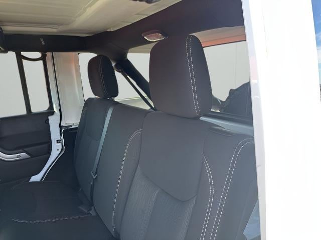 2015 Jeep Wrangler Unlimited 4WD 4dr Rubicon