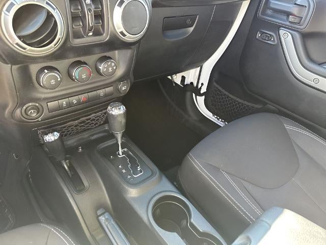 2015 Jeep Wrangler Unlimited 4WD 4dr Rubicon