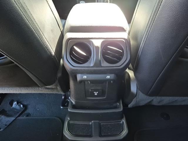 2020 Jeep Wrangler Unlimited Sahara 4x4