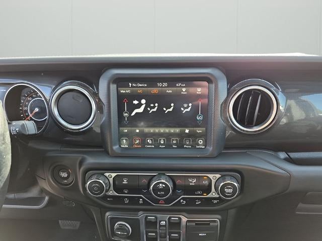 2020 Jeep Wrangler Unlimited Sahara 4x4