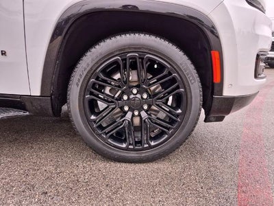 2024 Jeep Wagoneer L Series II 4x4