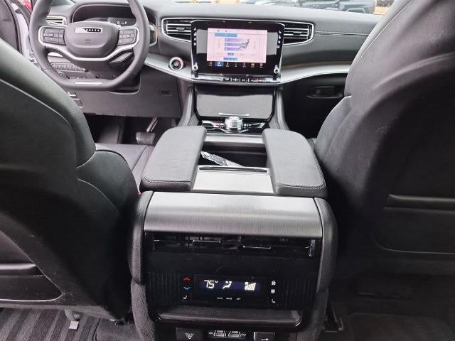 2024 Jeep Wagoneer L Series II 4x4