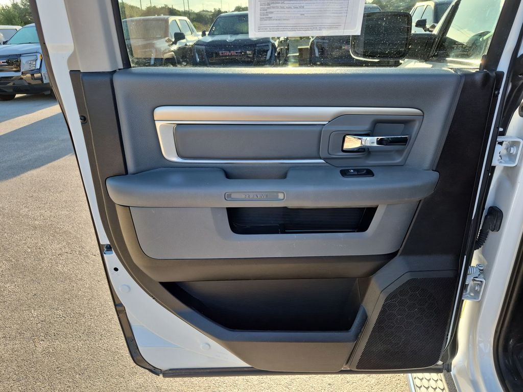 2017 RAM 1500 Lone Star Silver
