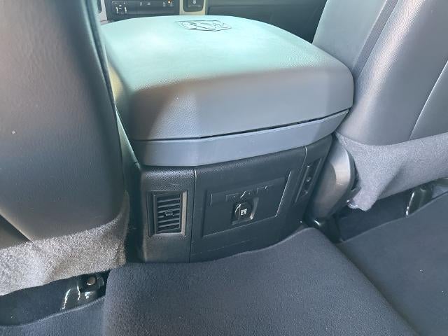 2017 RAM 1500 Lone Star 4x4 Crew Cab 6'4" Box