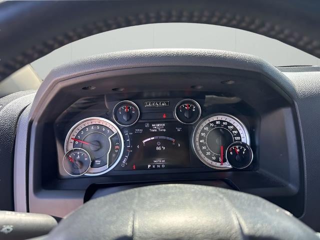 2017 RAM 1500 Lone Star 4x4 Crew Cab 6'4" Box