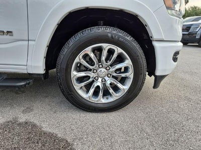 2022 RAM 1500 Laramie 4x4 Crew Cab 5'7" Box