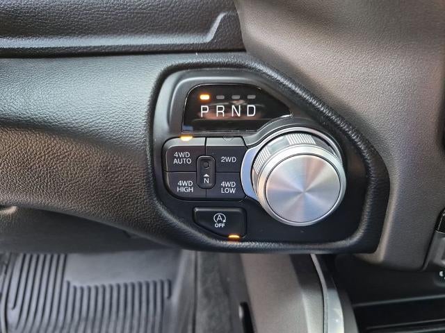 2022 RAM 1500 Laramie 4x4 Crew Cab 5'7" Box