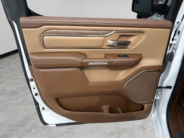 2019 RAM 1500 Longhorn 4x4 Crew Cab 5'7" Box