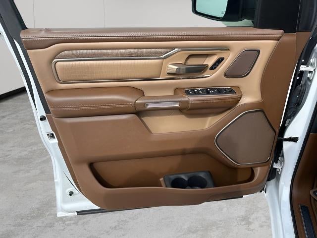 2019 RAM 1500 Longhorn 4x4 Crew Cab 5'7" Box