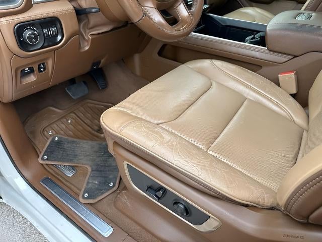 2019 RAM 1500 Longhorn 4x4 Crew Cab 5'7" Box