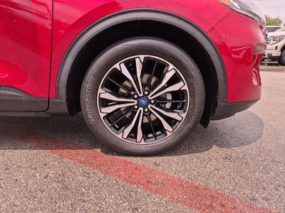 2021 Ford Escape SE FWD
