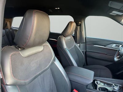 2025 Ford Explorer ST 4WD