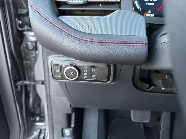 2025 Ford Explorer ST 4WD