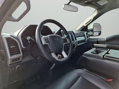 2019 Ford Super Duty F-250 SRW LARIAT 4WD Crew Cab 6.75' Box