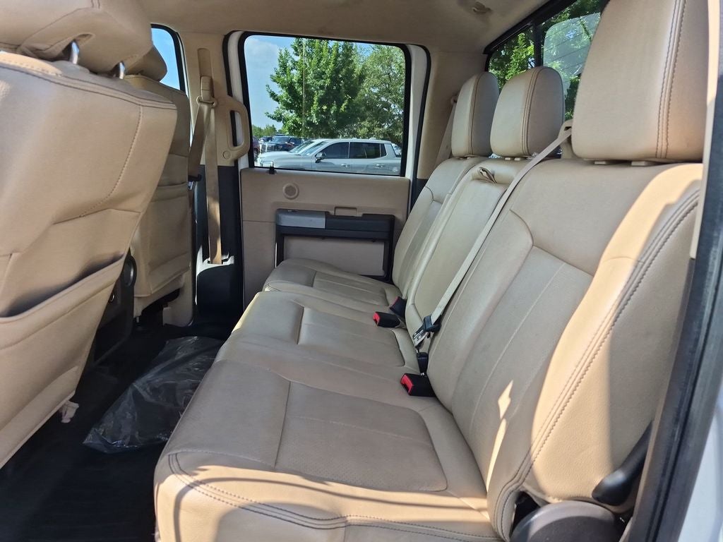 2015 Ford Super Duty F-250 SRW 4WD Crew Cab 6-3/4 Ft Box Lariat
