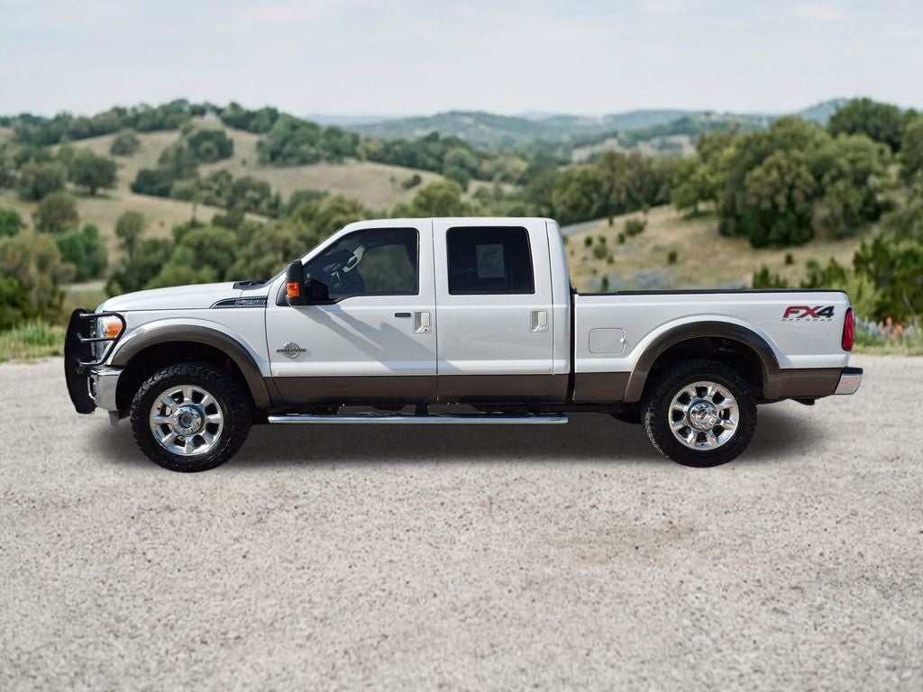 2015 Ford Super Duty F-250 SRW 4WD Crew Cab 6-3/4 Ft Box Lariat