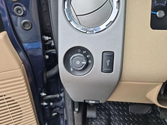 2015 Ford Super Duty F-250 SRW 4WD Crew Cab 6-3/4 Ft Box Lariat