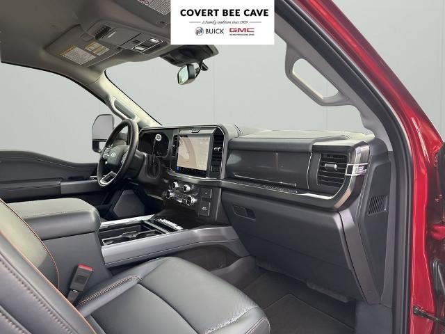 2025 Ford Super Duty F-250 SRW LARIAT 4WD Crew Cab 6.75' Box