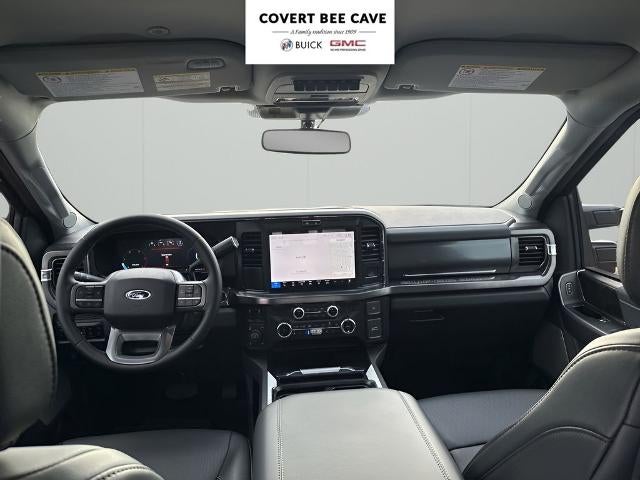 2025 Ford Super Duty F-250 SRW LARIAT 4WD Crew Cab 6.75' Box