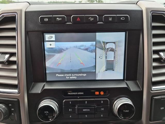 2017 Ford Super Duty F-350 SRW Platinum 4WD Crew Cab 6.75' Box