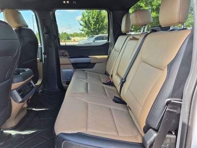 2025 Ford Super Duty F-350 SRW LARIAT 4WD Crew Cab 6.75' Box
