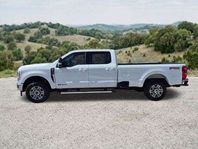 2025 Ford Super Duty F-350 SRW LARIAT 4WD Crew Cab 6.75' Box