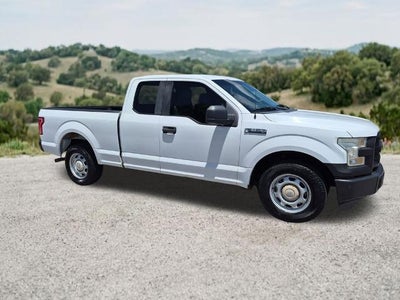 2016 Ford F-150 2WD SuperCab 6-1/2 Ft Box XL