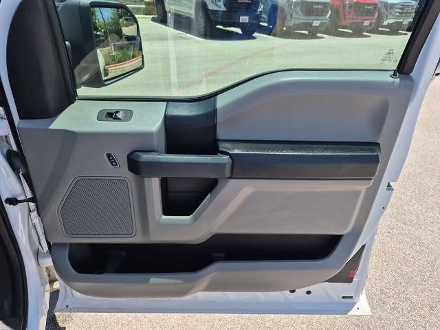 2016 Ford F-150 2WD SuperCab 6-1/2 Ft Box XL