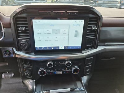 2022 Ford F-150 LARIAT 4WD SuperCrew 5.5' Box