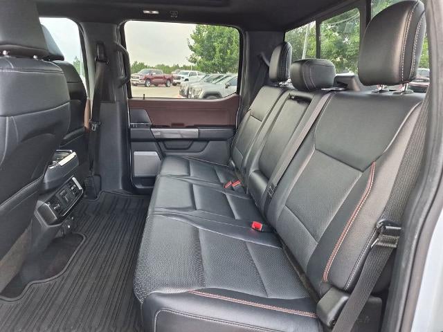 2022 Ford F-150 LARIAT 4WD SuperCrew 5.5' Box