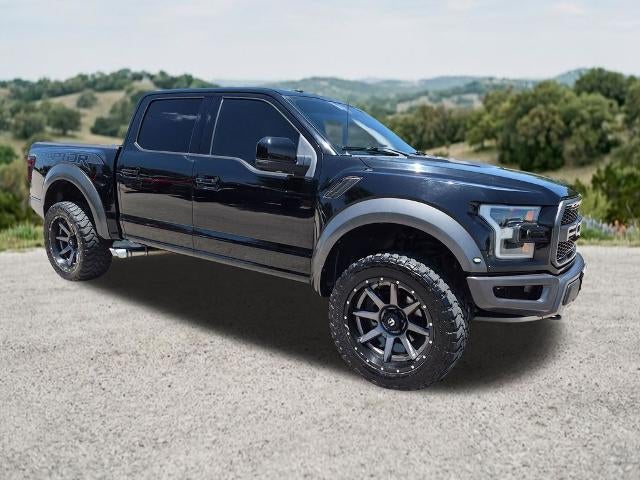 2017 Ford F-150 Raptor 4WD SuperCrew 5.5' Box