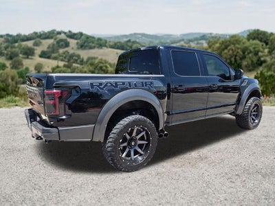 2017 Ford F-150 Raptor 4WD SuperCrew 5.5' Box