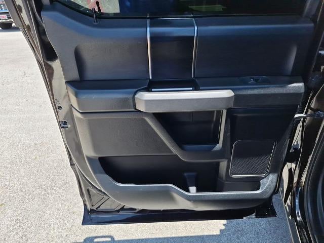 2017 Ford F-150 Raptor 4WD SuperCrew 5.5' Box