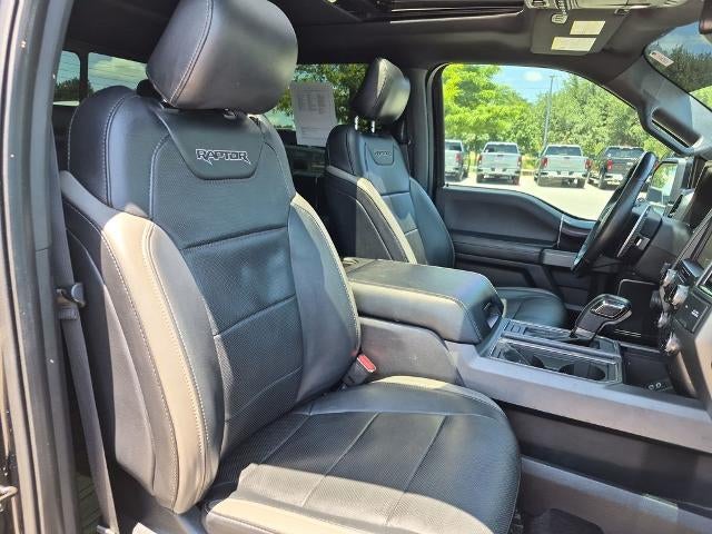 2017 Ford F-150 Raptor 4WD SuperCrew 5.5' Box